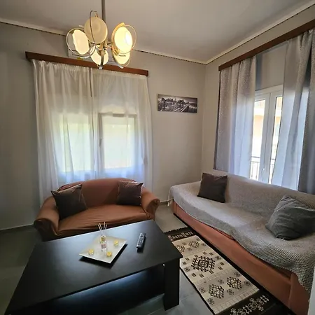 House With Yard Holiday home Alykes Potamou